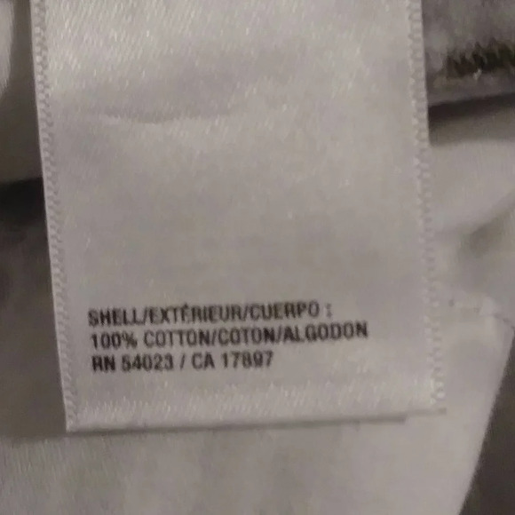 Old Navy Relaxed Fit shorts  A8 - Picture 6 of 6